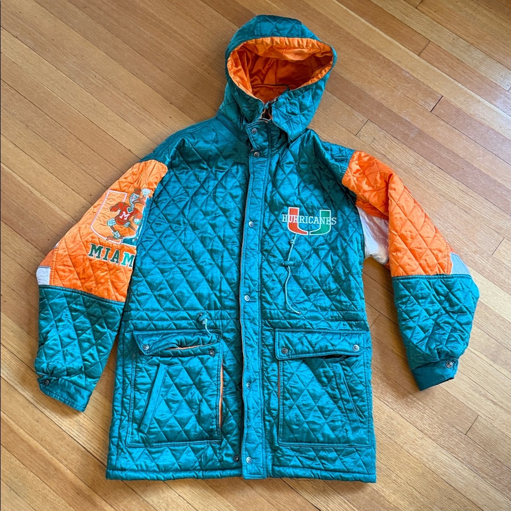 vintage Miami Hurricanes quilted jacket size men’s medium